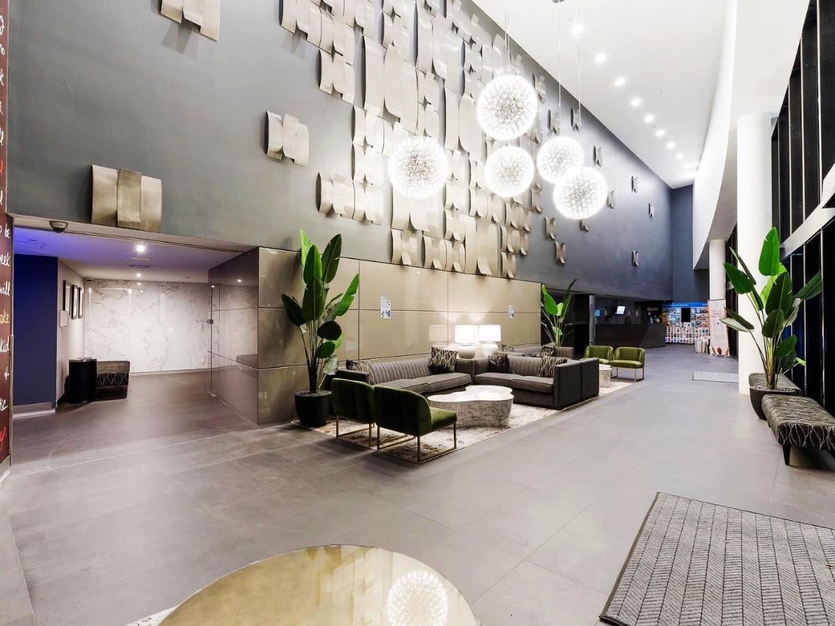 Circle On Cavill Surfers Paradise Apartments-Holiday Paradise Gold Coast Buitenkant foto