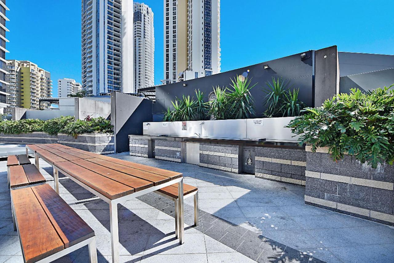 Circle On Cavill Surfers Paradise Apartments-Holiday Paradise Gold Coast Buitenkant foto